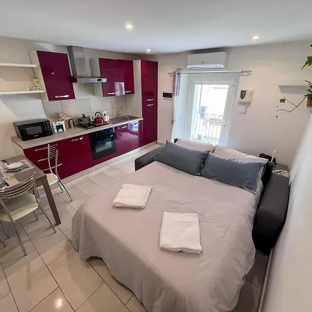 アパート Il Nido Tra I Portici