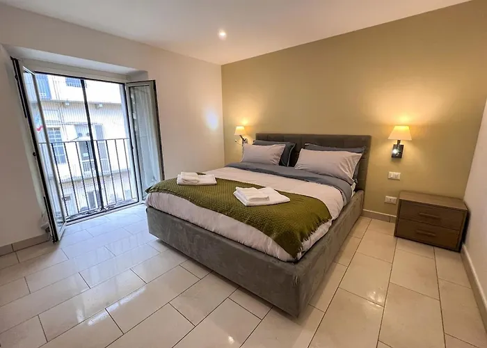 Il Nido Tra I Portici * トリノ