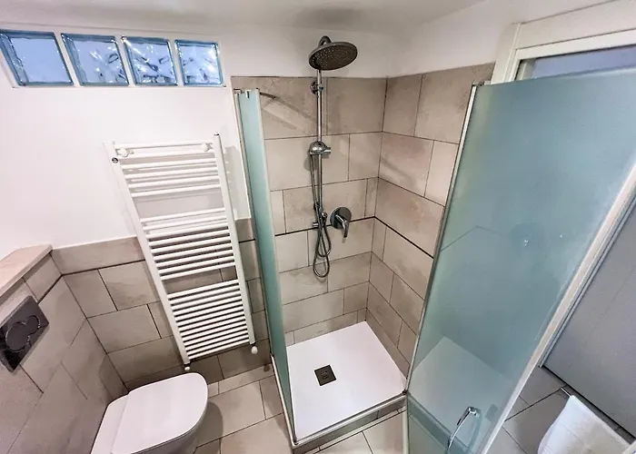 Il Nido Tra I Portici